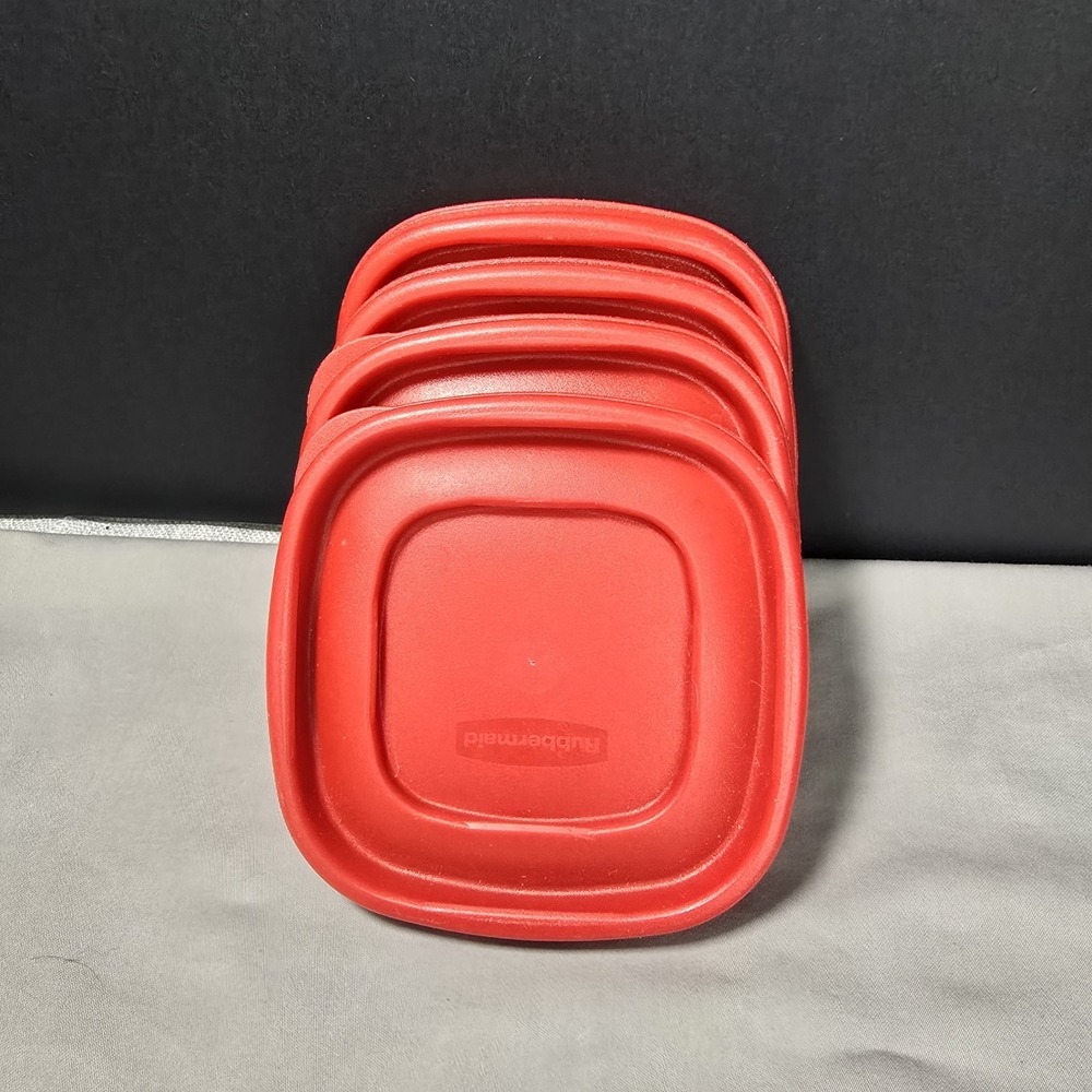 Rubbermaid Lids 4 1/2" Set Of 4‎ Red 2 Have#7J5871 2 Have#7J5863
